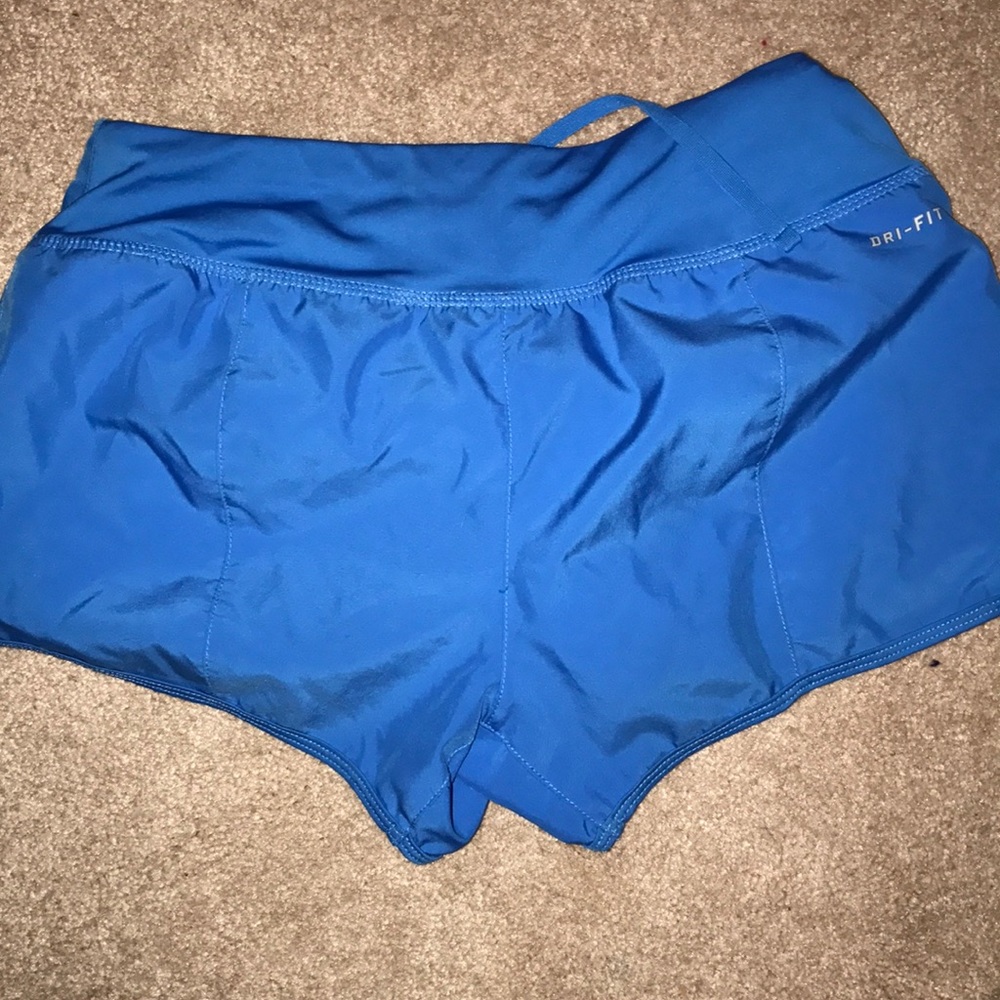 Shorts - Picture 2 of 3